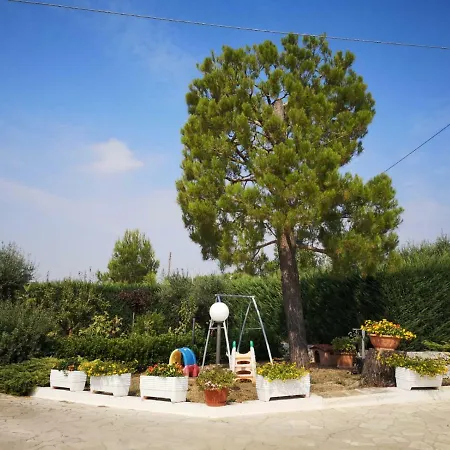 Trullo Del Nonno Casa de Férias *